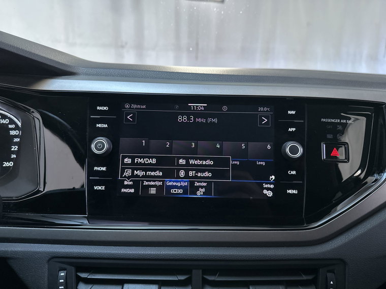 Vehicle Image 20