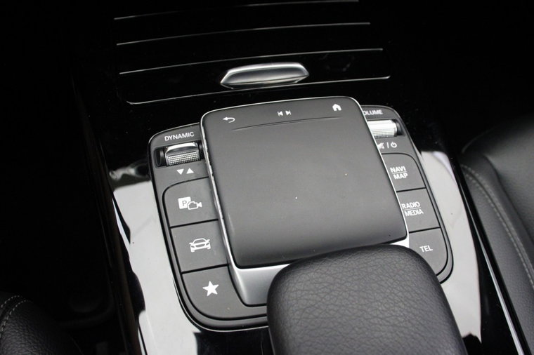 Vehicle Image 26