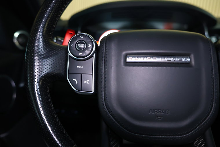 Vehicle Image 25