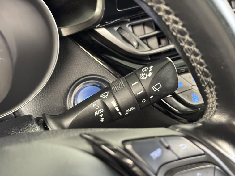 Vehicle Image 22