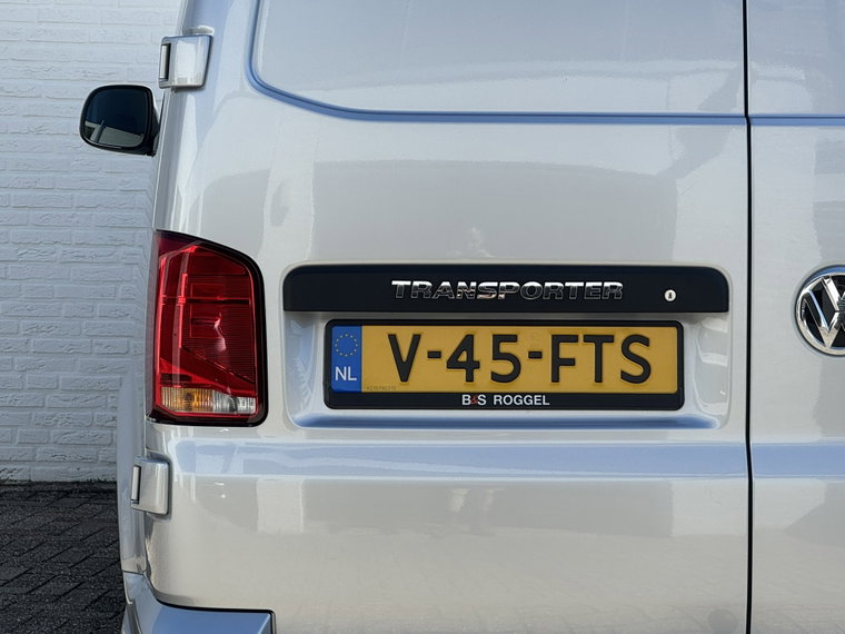 Vehicle Image 34