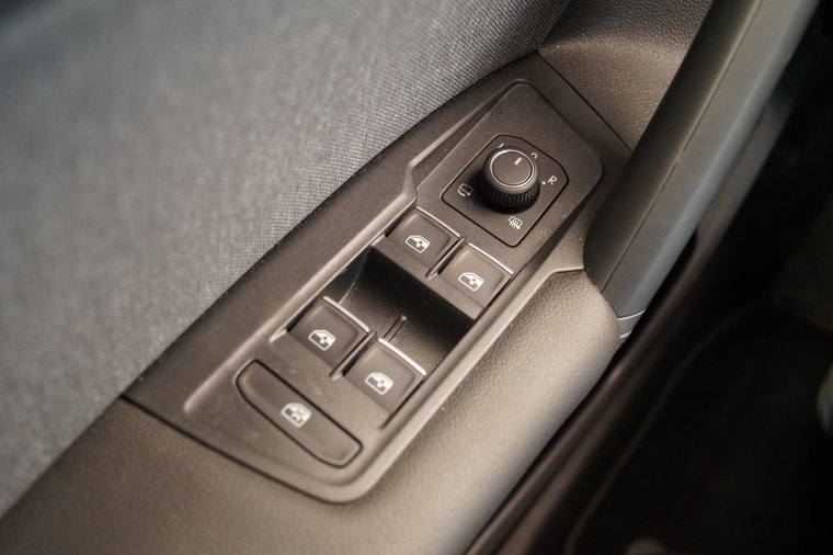 Vehicle Image 27