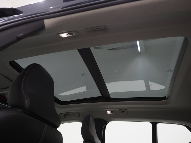 Vehicle Image 38