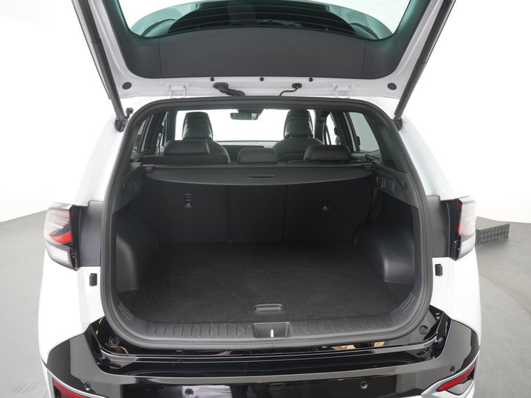 Vehicle Image 38