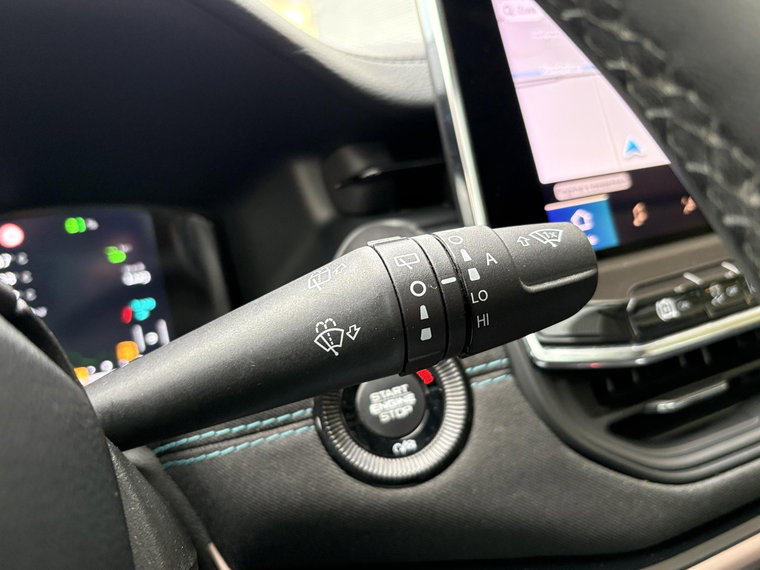 Vehicle Image 27
