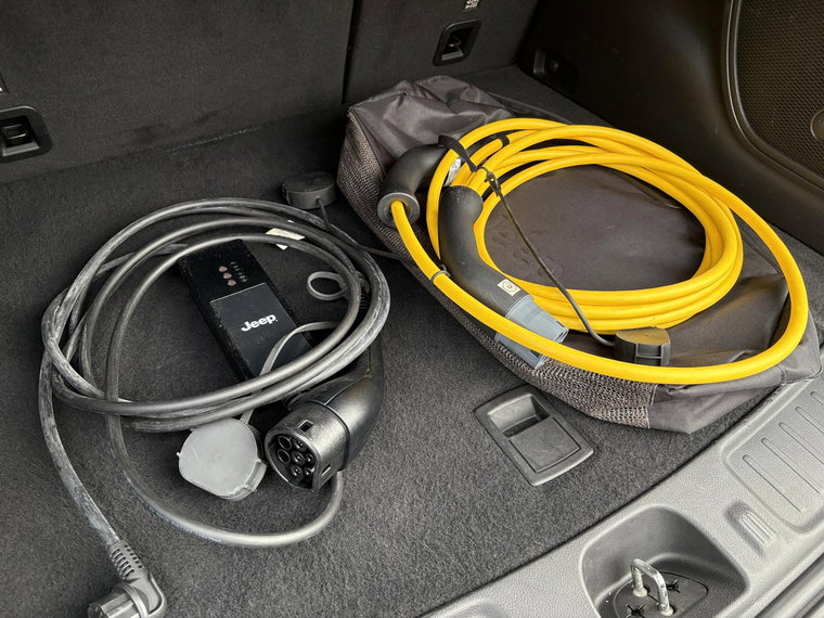 Vehicle Image 48
