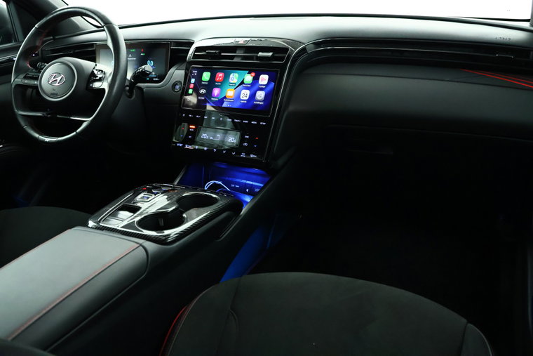 Vehicle Image 12