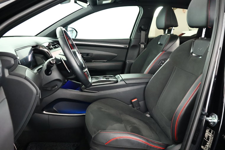 Vehicle Image 13