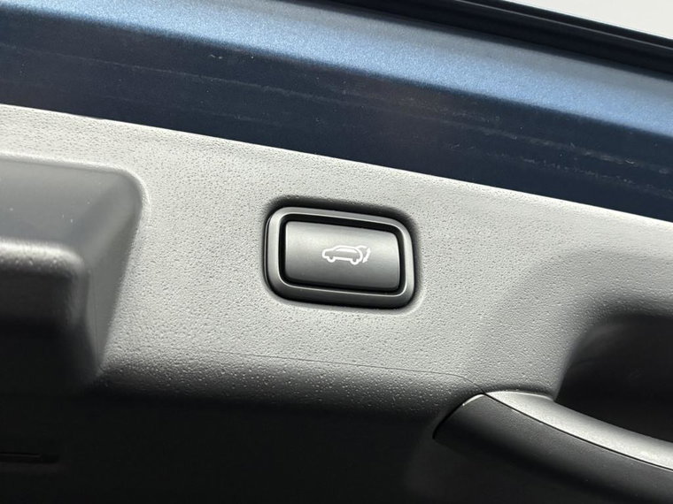 Vehicle Image 39