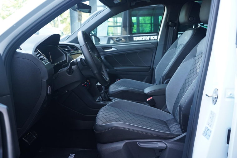 Vehicle Image 47