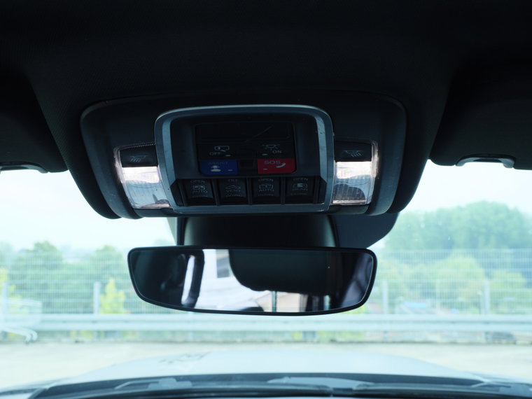 Vehicle Image 39