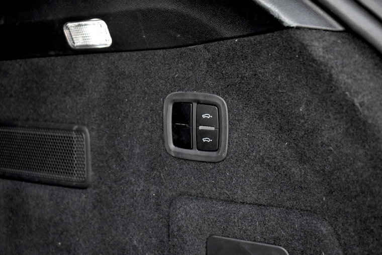 Vehicle Image 45