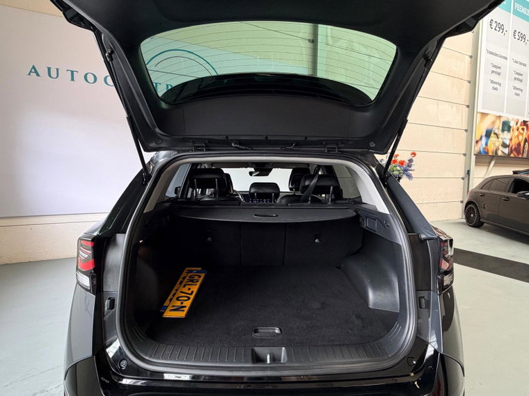 Vehicle Image 36