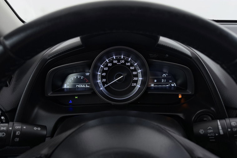 Vehicle Image 30