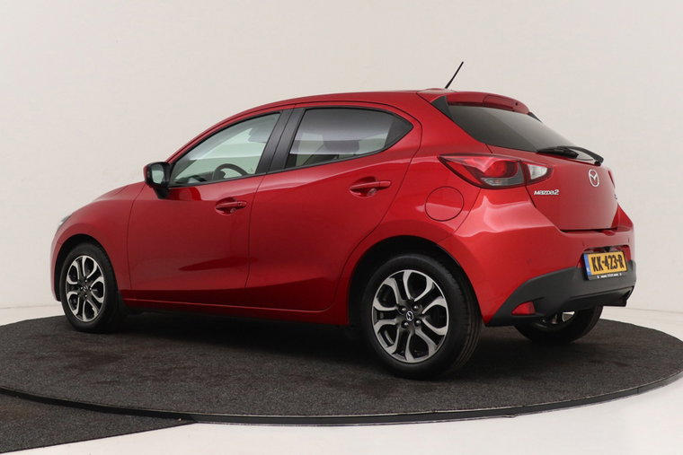 Vehicle Image 6