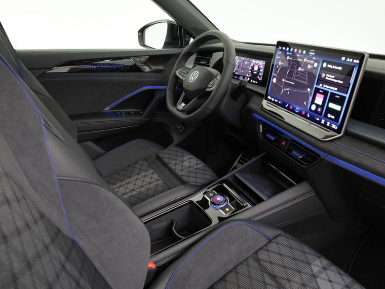 Vehicle Image 50