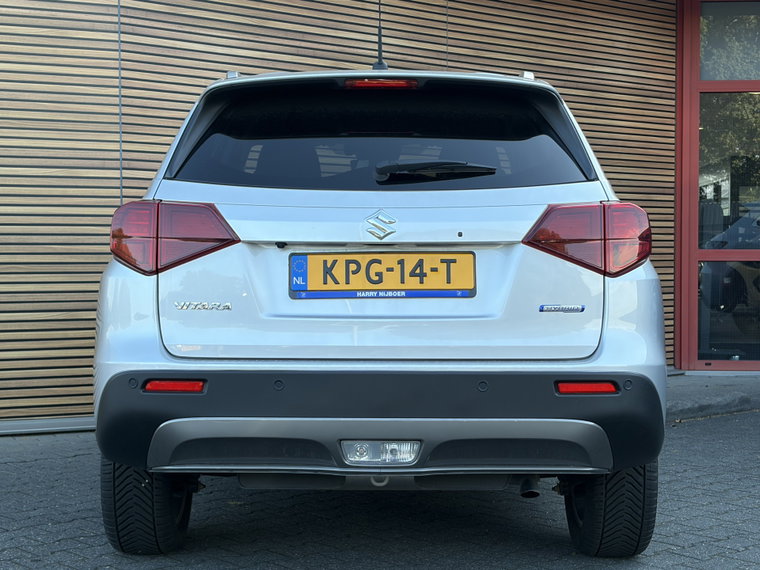 Vehicle Image 15