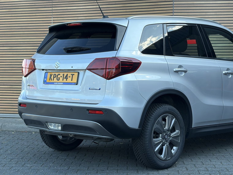 Vehicle Image 18