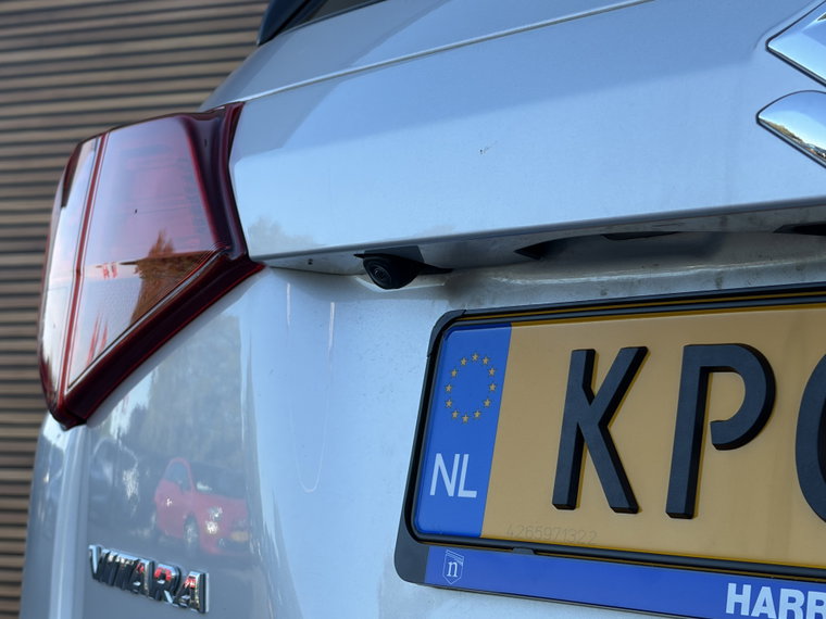 Vehicle Image 22