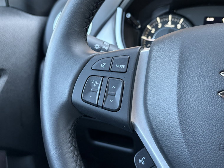Vehicle Image 27