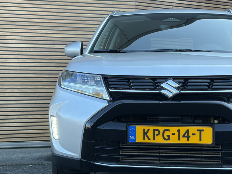 Vehicle Image 9