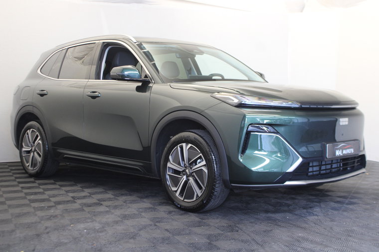 Vehicle Image 3