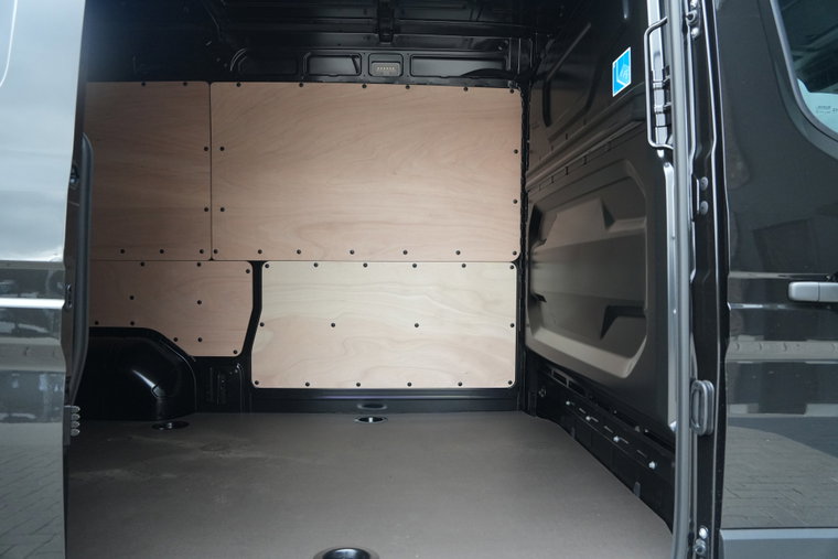 Vehicle Image 45