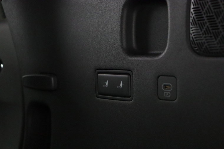 Vehicle Image 49