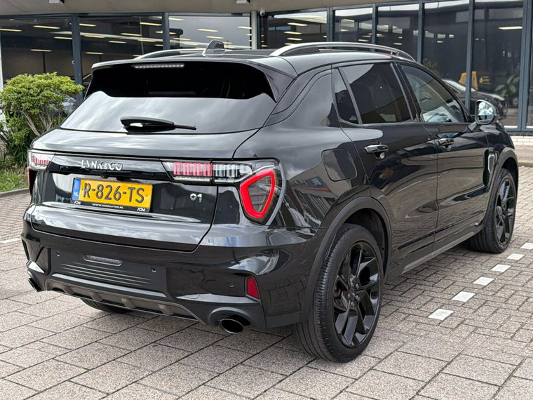 Vehicle Image 13