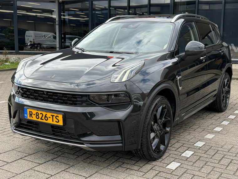 Vehicle Image 9