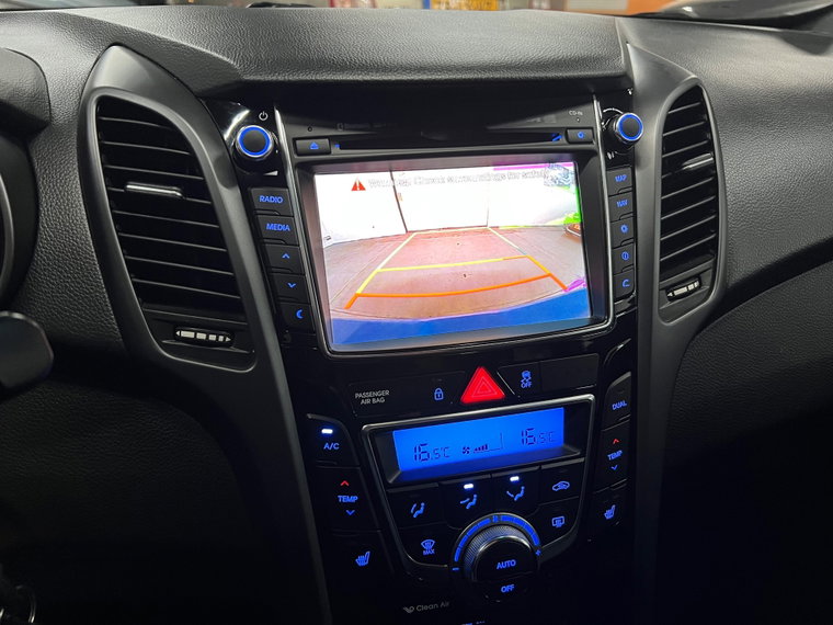 Vehicle Image 16