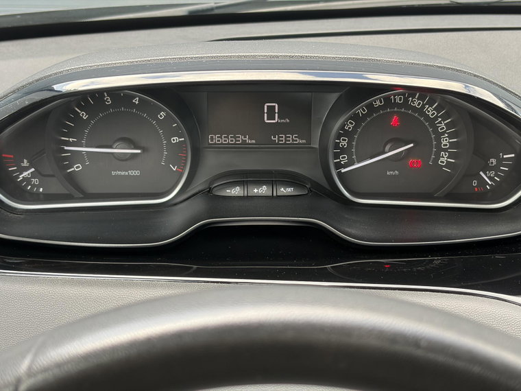 Vehicle Image 27