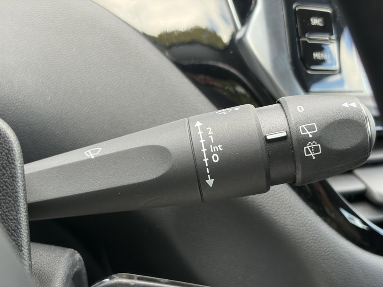 Vehicle Image 29