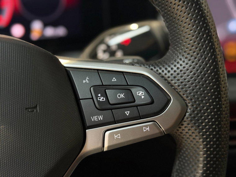 Vehicle Image 27