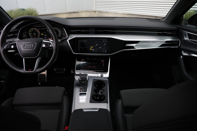 Vehicle Image 40