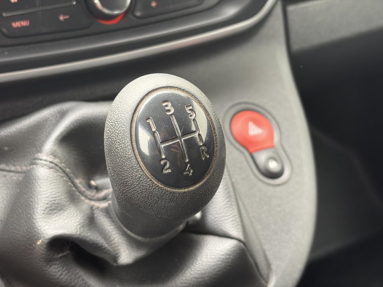 Vehicle Image 26