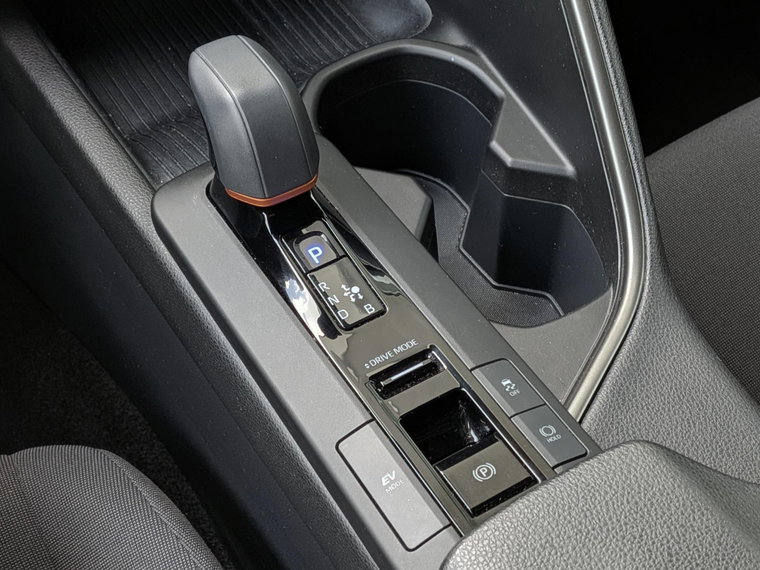 Vehicle Image 34