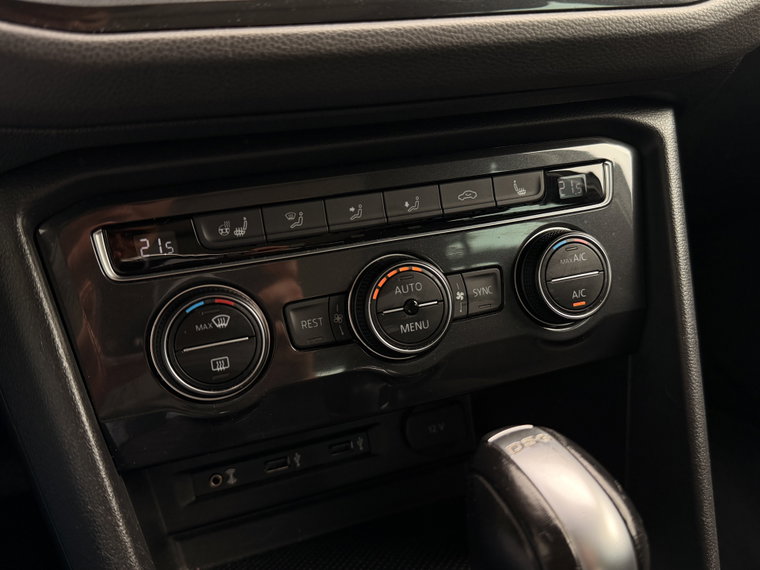 Vehicle Image 27