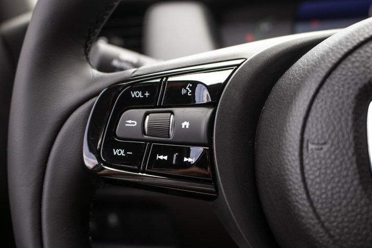 Vehicle Image 35