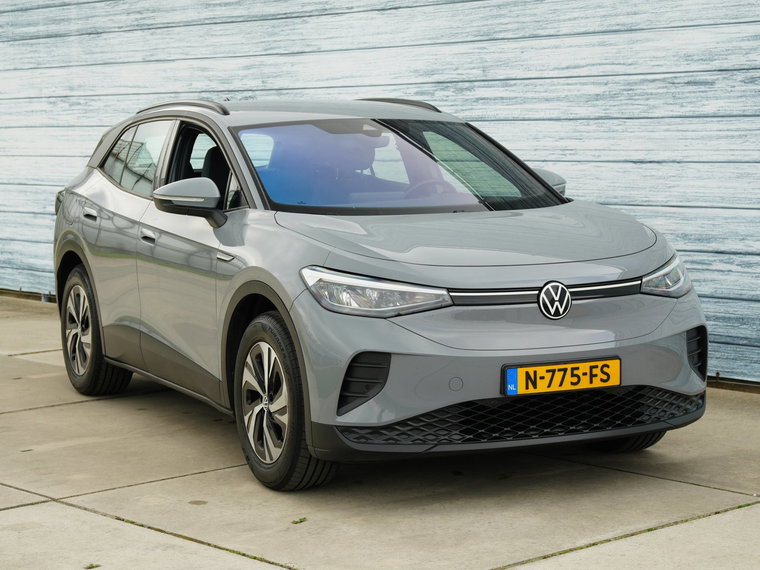 Vehicle Image 21