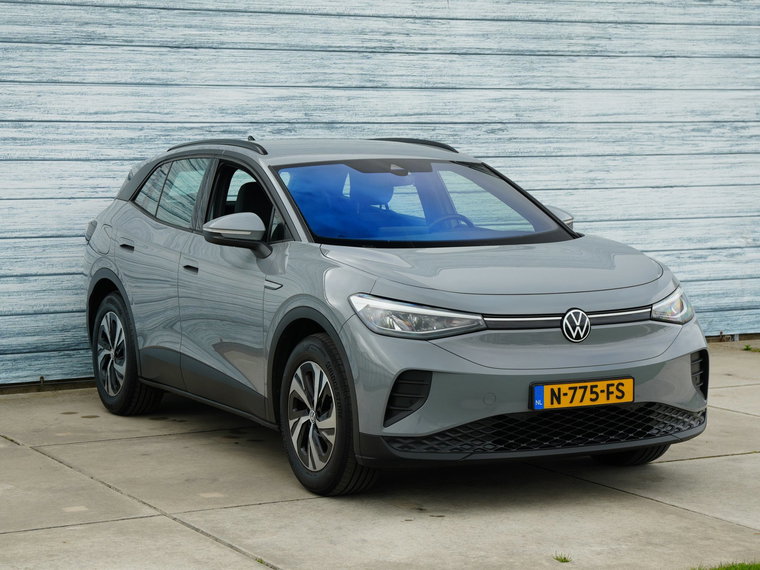 Vehicle Image 11