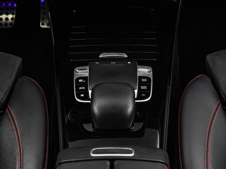 Vehicle Image 37