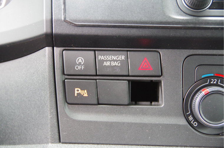 Vehicle Image 24