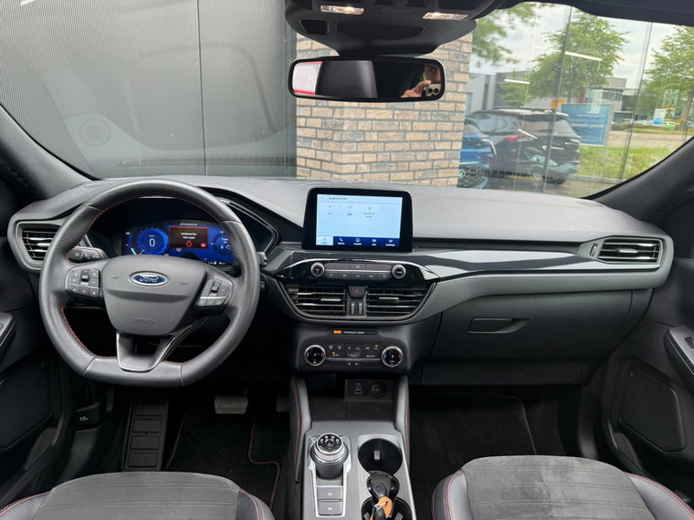 Vehicle Image 27