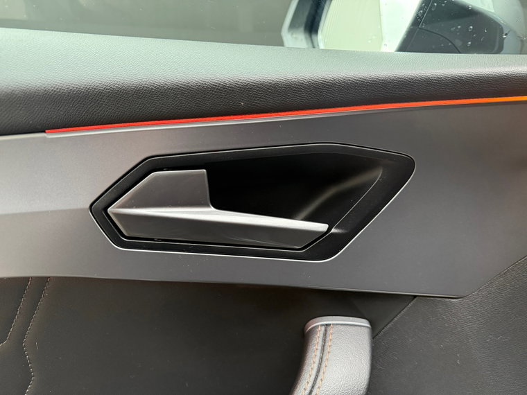Vehicle Image 41