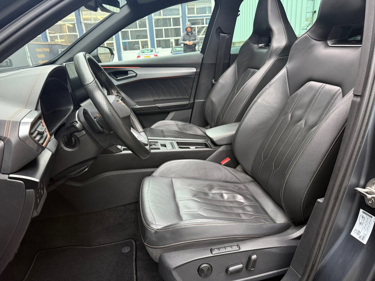 Vehicle Image 45