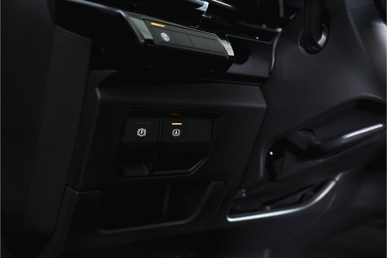Vehicle Image 50