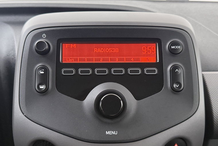 Vehicle Image 20