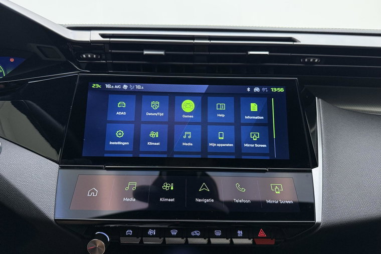 Vehicle Image 31