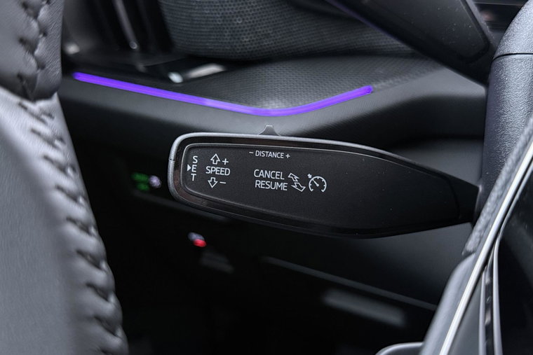 Vehicle Image 38